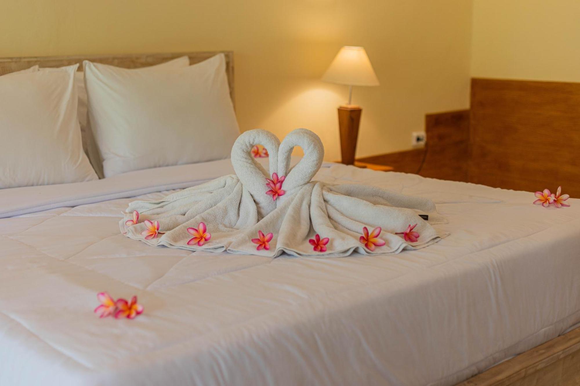 Grand Ball Beach Garden Tanglad Экстерьер фото